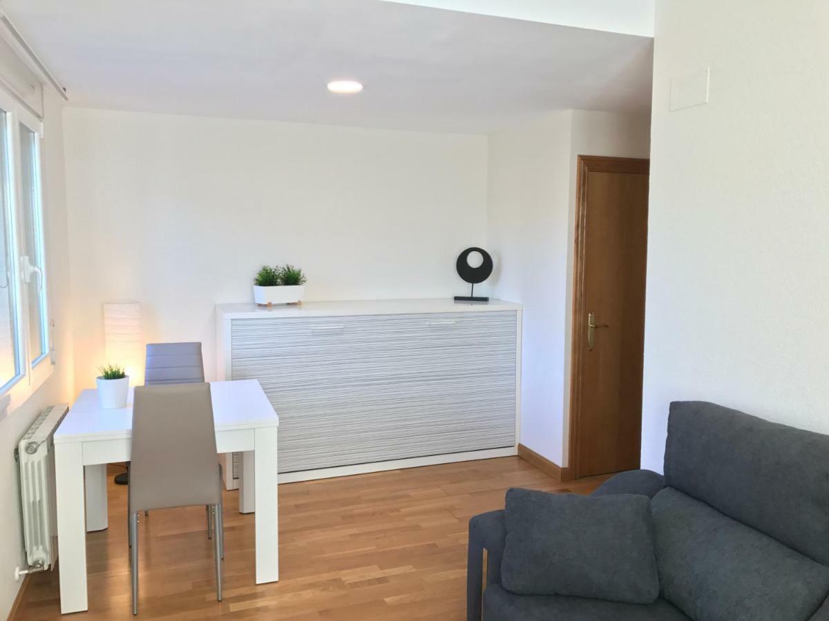 Lindux Apart Pamplona Exterior foto
