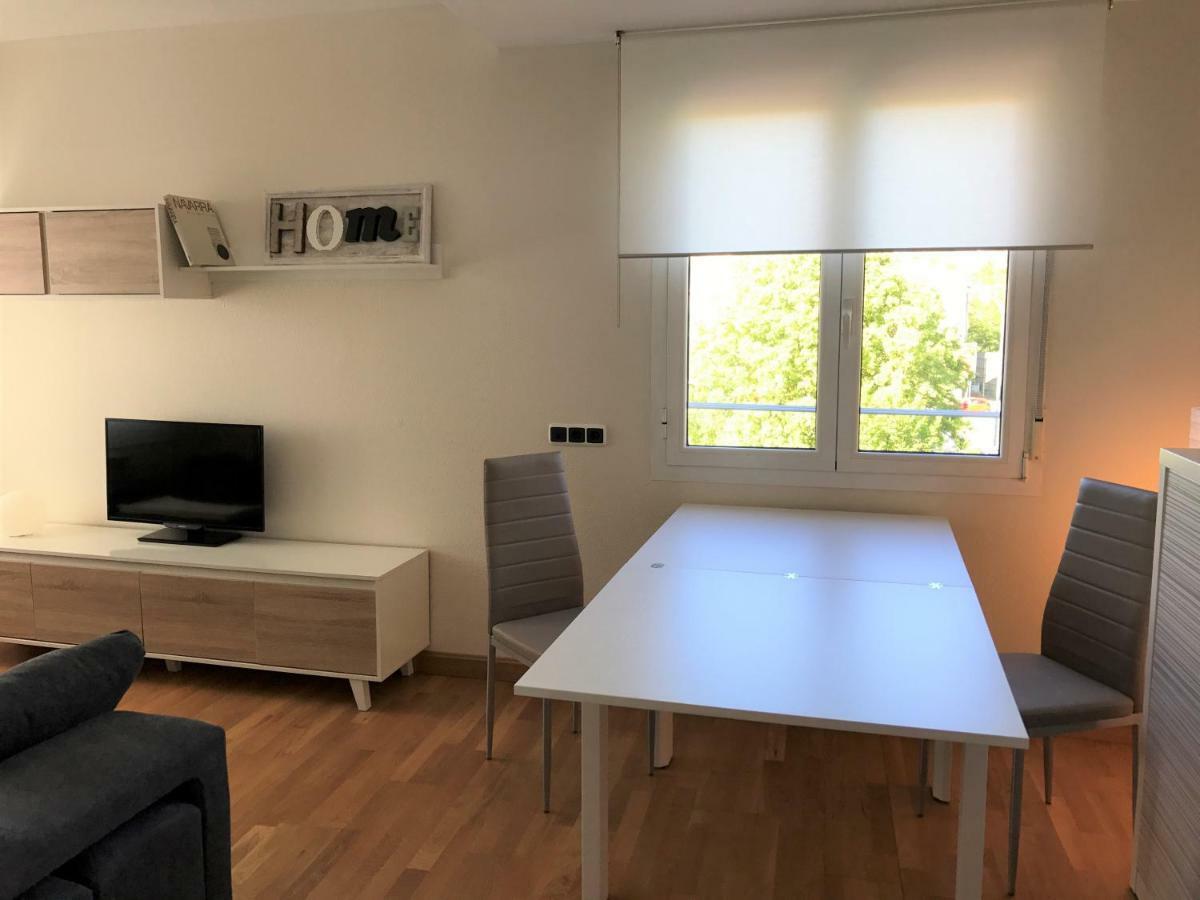 Lindux Apart Pamplona Exterior foto