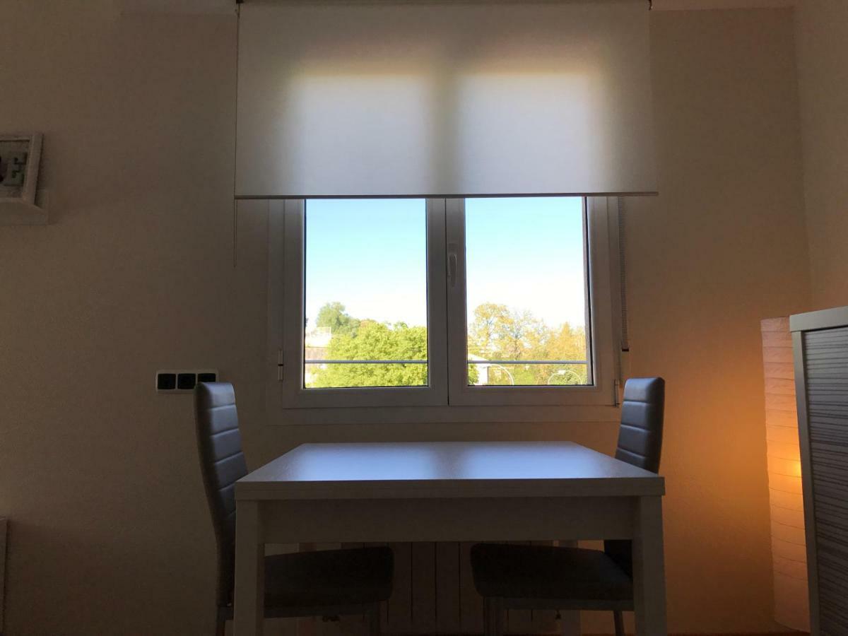 Lindux Apart Pamplona Exterior foto